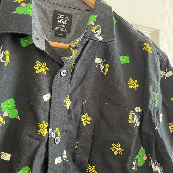 VANS Irish Youth XL Button Down Shirt - Picture 3 of 3